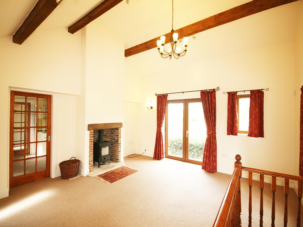 3 bedroom detached house To Let in Kelbrook - IMG_5536.jpg